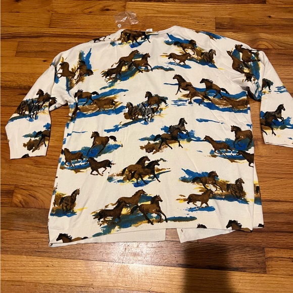 Amazing wild horse cardigan - Picture 11 of 11